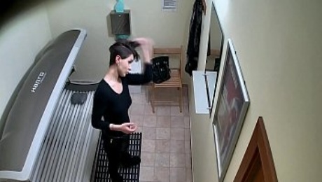 https://www.foxytubes.com/videos/53056982-sexy-short-haired-girl-on-hidden-camera.html