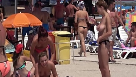 https://www.hotpornvideos.tv/video/big_tits_topless_horny_teens_beach_voyeur_bikini_hd_video_spycam_45v.html