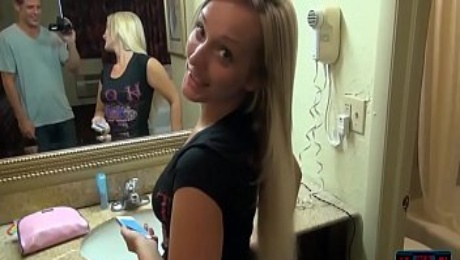 http://www.jennymovies.com/videos/52918752-blonde-amateur-gfs-fucking-in-homemade-porn-videos.html