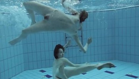 http://www.freefuckvids.com/videos/52971105-anna-netrebko-and-lada-poleshuk-underwater-lesbos.html